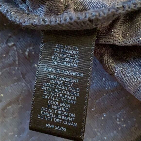 Express Silver Sequined Spaghetti Strap Tank Top NWT size Extra Small - Picture 6 of 6